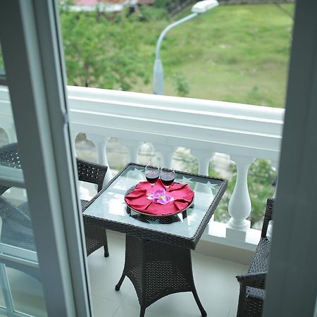 Golden Sunset Hotel Hoi An Bagian luar foto