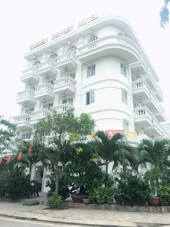 Golden Sunset Hotel Hoi An Bagian luar foto