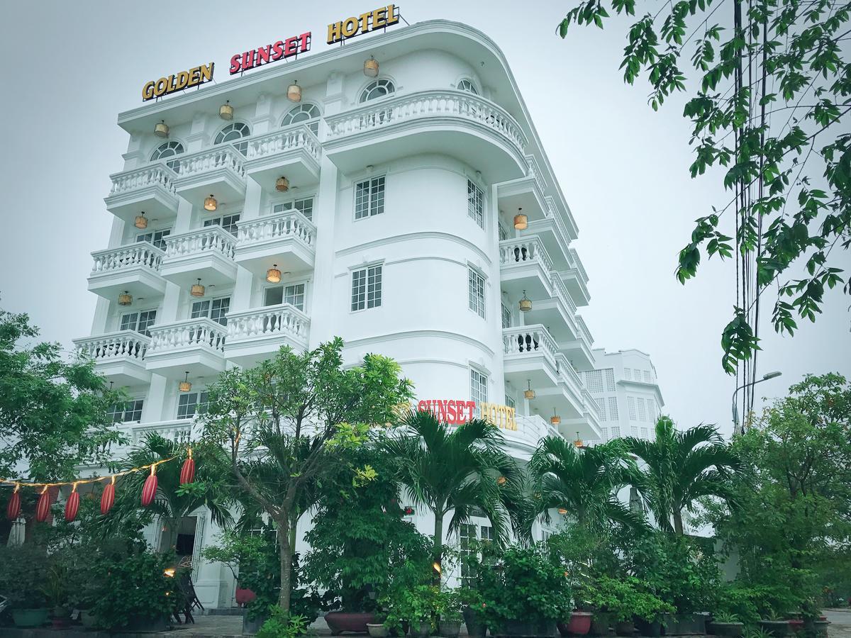 Golden Sunset Hotel Hoi An Bagian luar foto