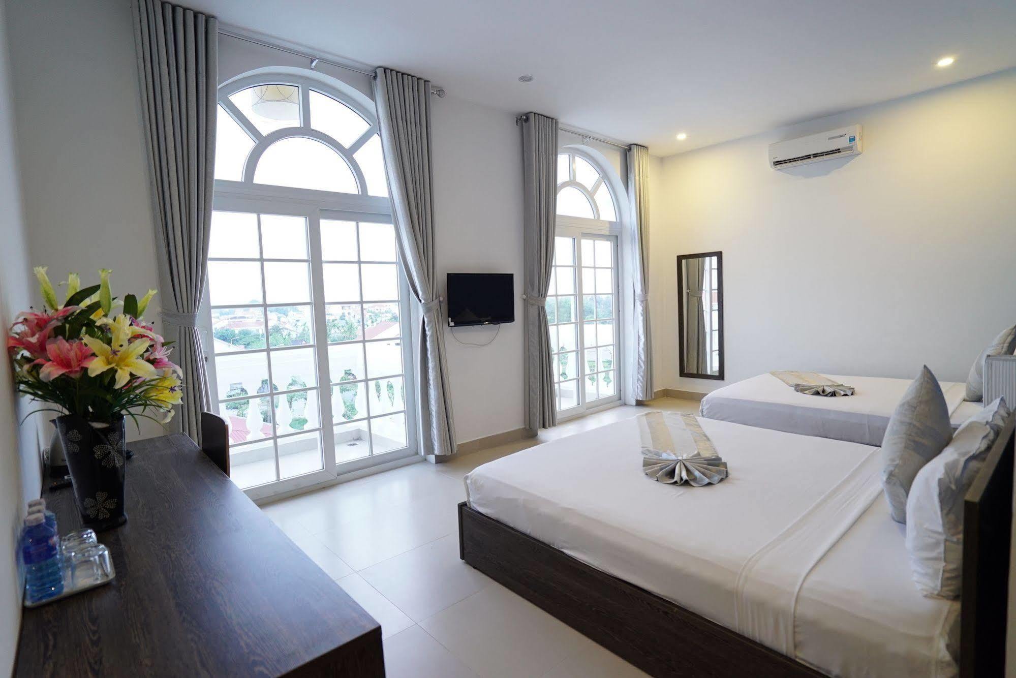 Golden Sunset Hotel Hoi An Bagian luar foto